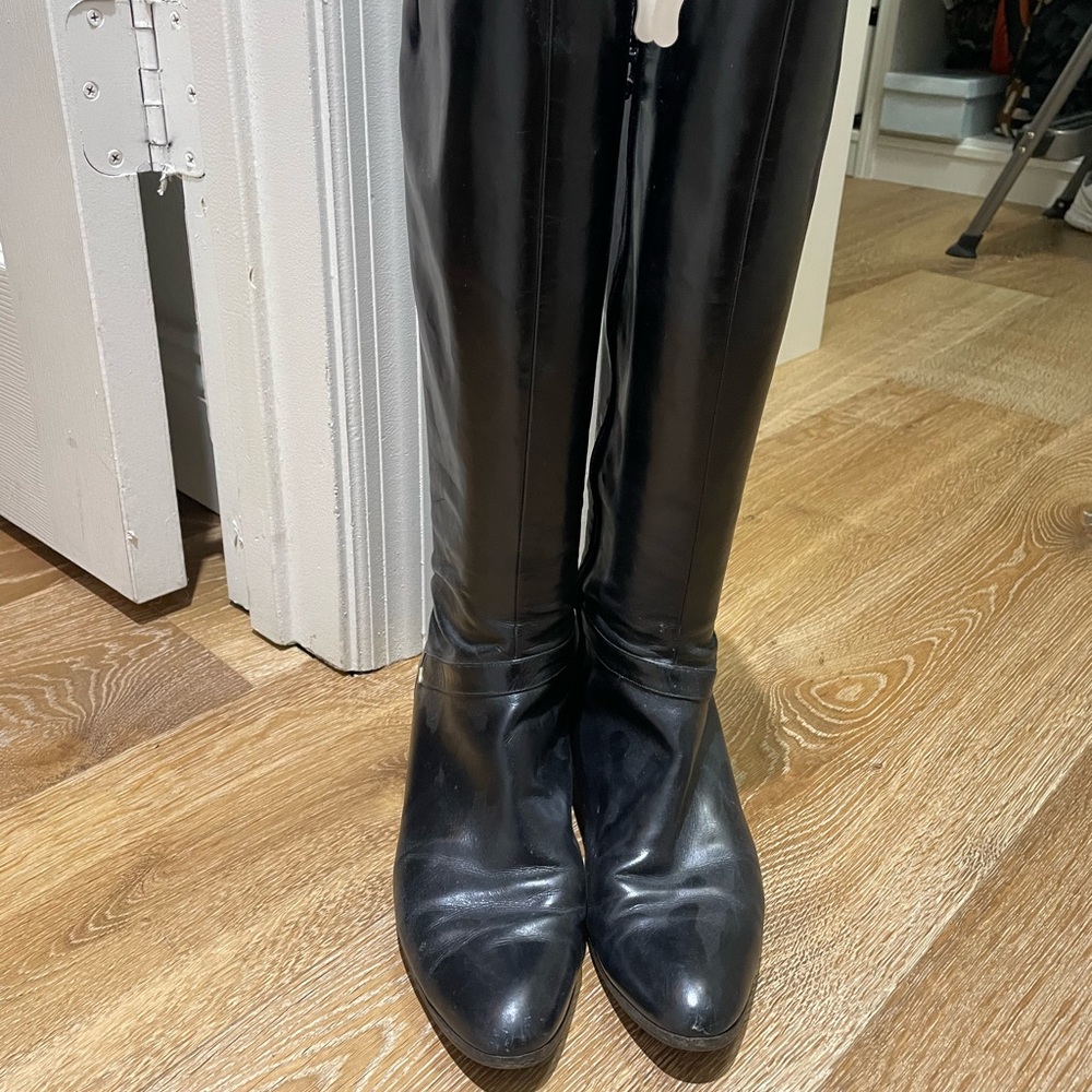 Salvatore Ferragamo leather boots